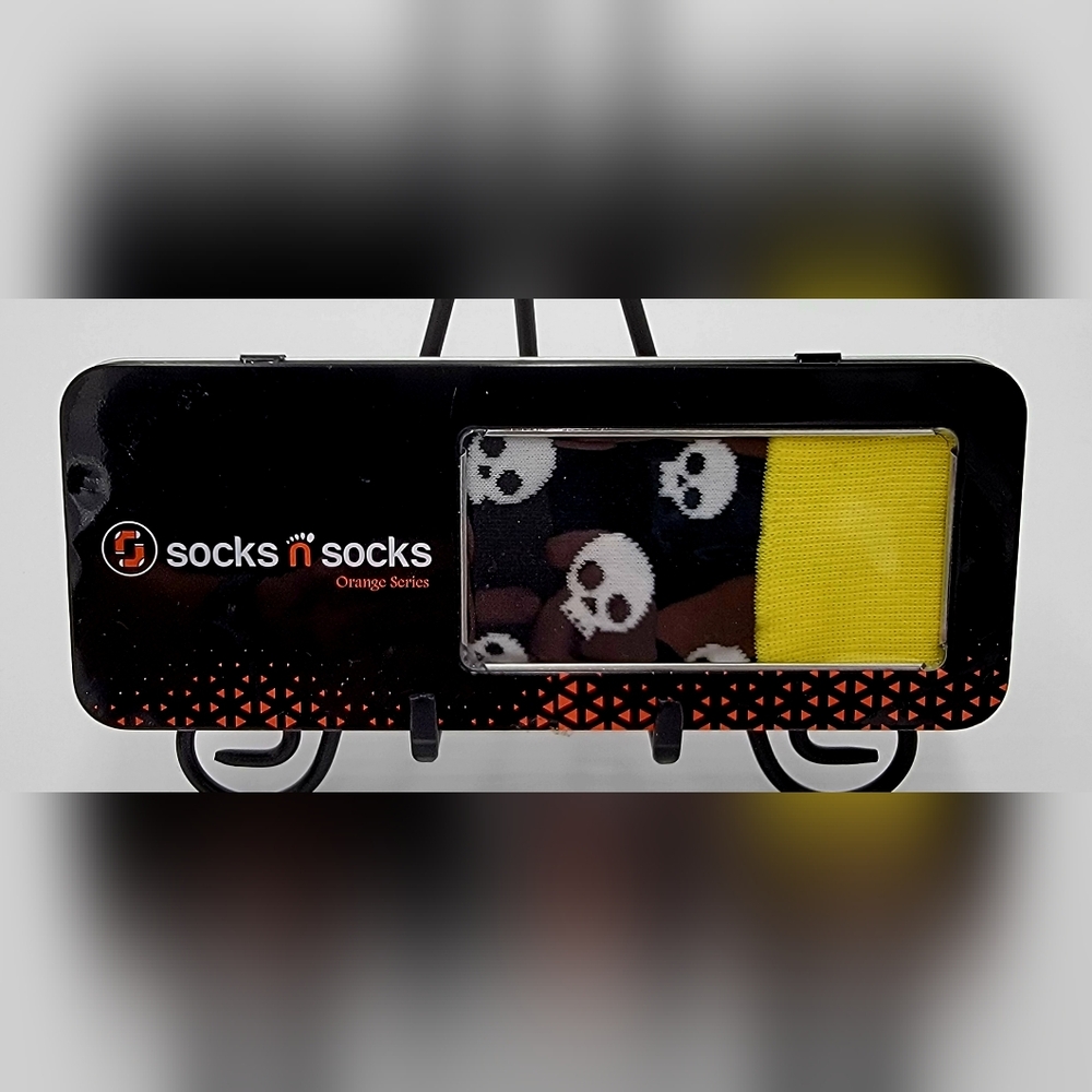 Socks N Socks Men's Skull Socks Yellow And Black NIB